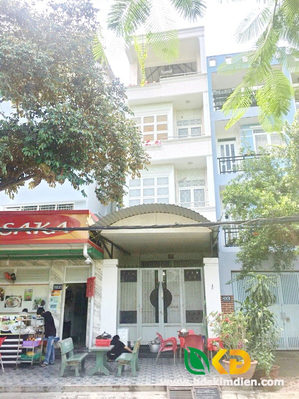 Cho thuê nhà nguyên căn mặt tiền đường Tạ Quang Bửu Phường 5 Quận 8